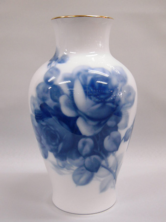 大倉陶園 ブルーローズ 花瓶 8011/20Ａ