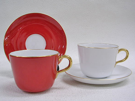 アウトレット公式店 大倉陶園　紅白　モーニングカップ&ソーサーペアセット 食器